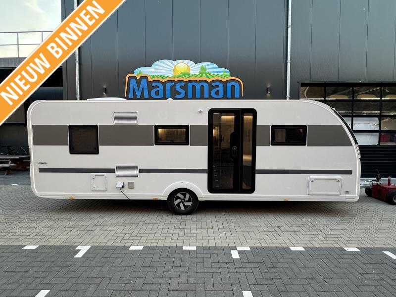 Adria Alpina 663 PT Zeer compleet!! 