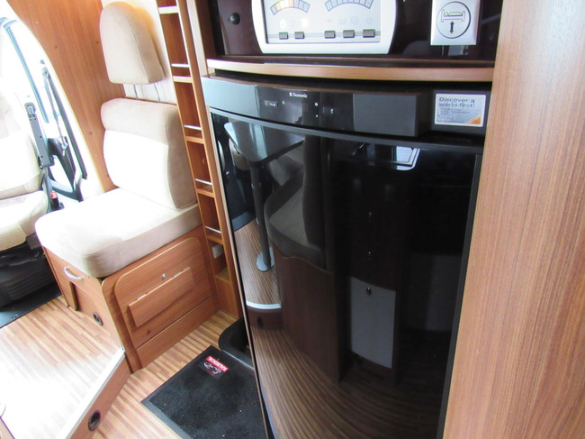 Adria MATRIX M 670 SC Cama Queen & Cama Abatible 5 cinturones a&ntilde;o 2012 foto: 14
