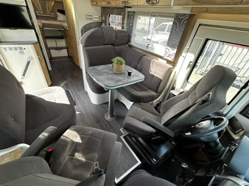 Frankia Platin 7900 GD V6 Autom 2xAirco Levelsys foto: 2