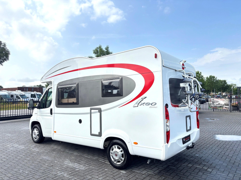 Bürstner Ixeo Time IT 590 Hefbed/2014/Euro-5/5.90M!  foto: 3