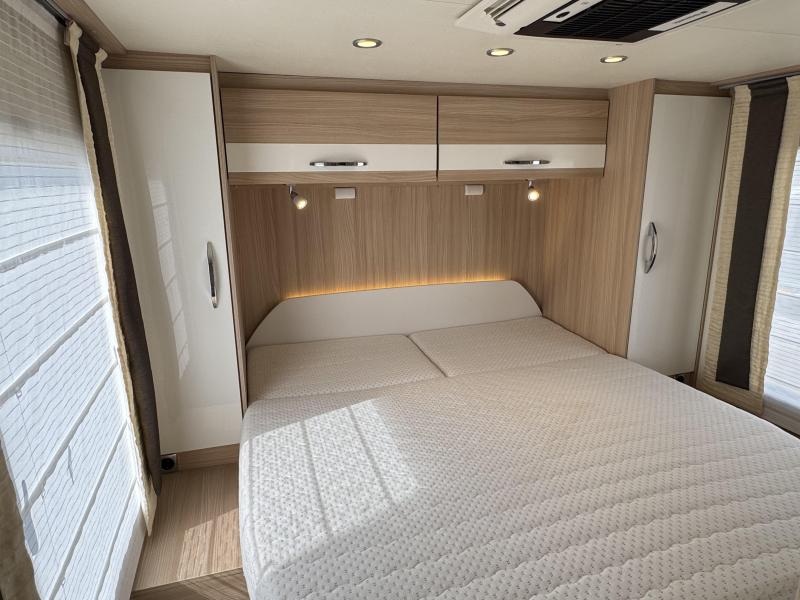 Bürstner Nexxo T 745 - Automaat - Queensbed  foto: 19