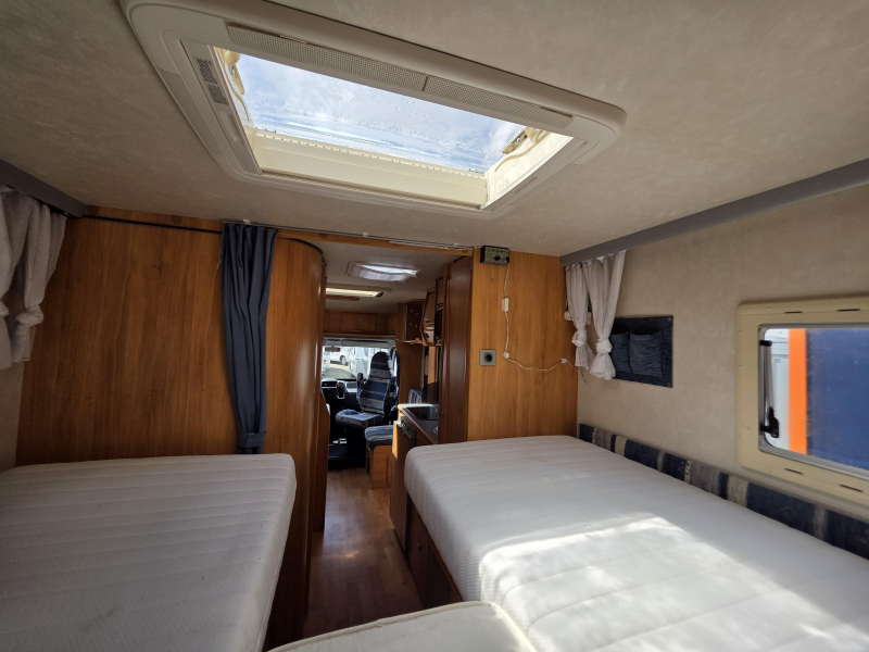 Adria Coral 660 SL Lengtebedden 2.8 AUTOMAAT  foto: 6