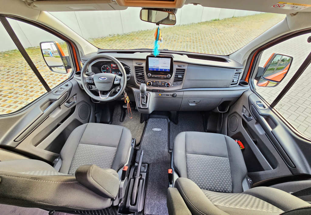 Ford Nugget Westfalia photo: 8