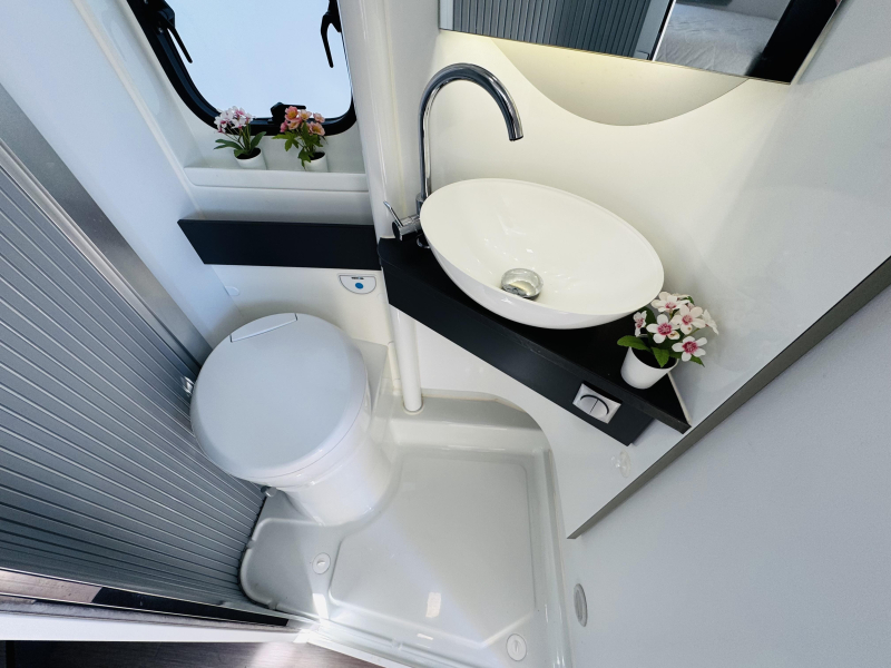 Adria Twin Supreme 640 SLB Camas individuales foto: 17
