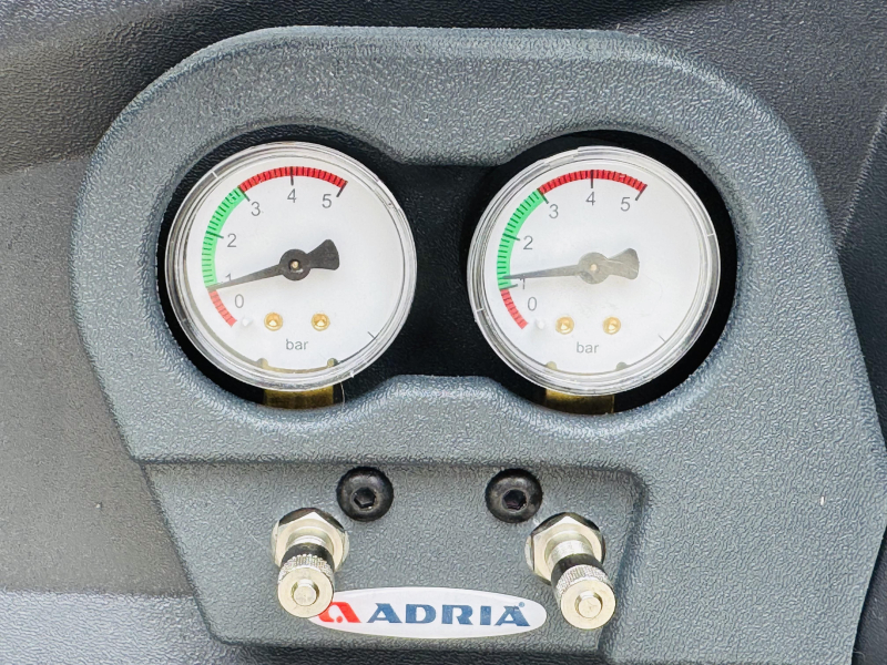 Adria Matrix Plus 670 DL Automaat Omvormer Airco  foto: 22