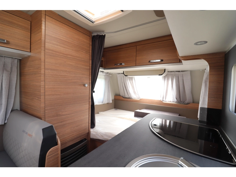 Weinsberg CaraOne Edition HOT 390 QD MEGA KORTING / 917  foto: 8