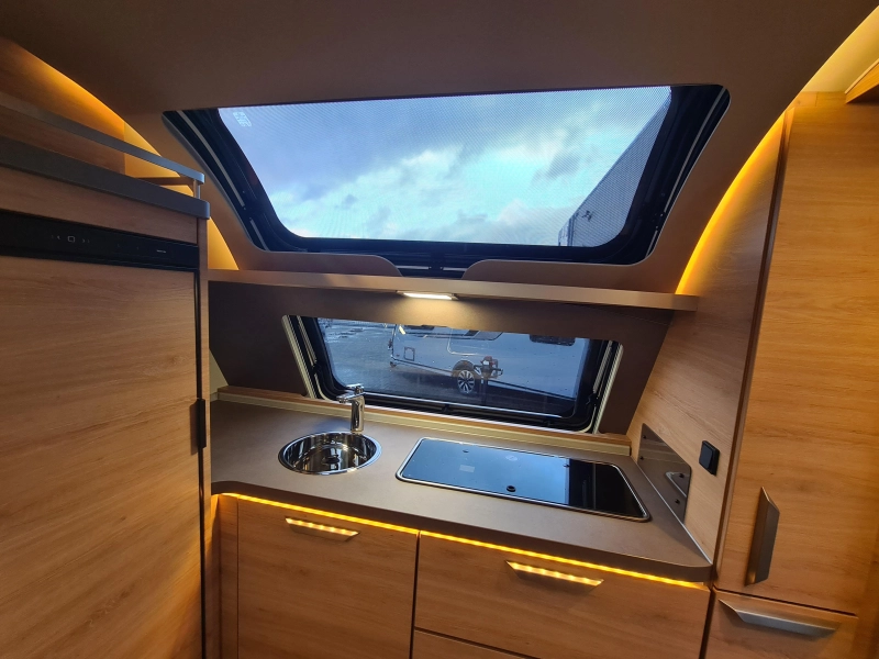 Knaus Sudwind 60 Years 500 PF Nieuw 2025, Panoramadak!  foto: 10