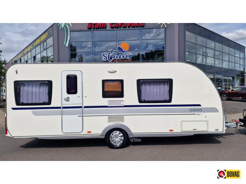 Adria Adora 563 pu queensbed mover 