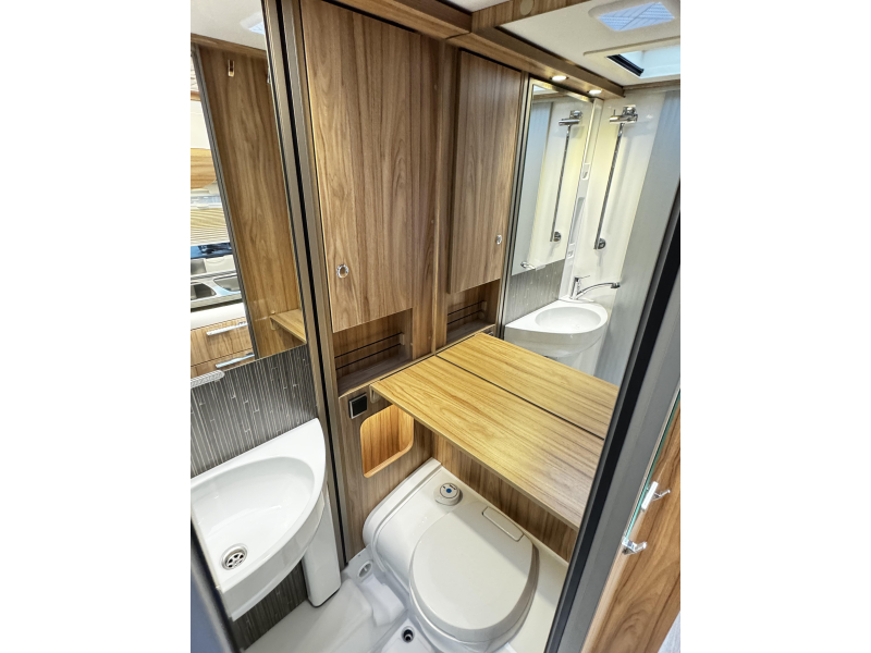 Hymer Exsis-T 474 - Automaat - MEGA DEAL  foto: 16