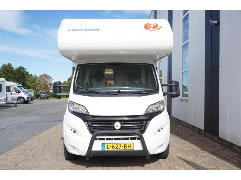 Eura Mobil Activa 690 HB  foto: 3