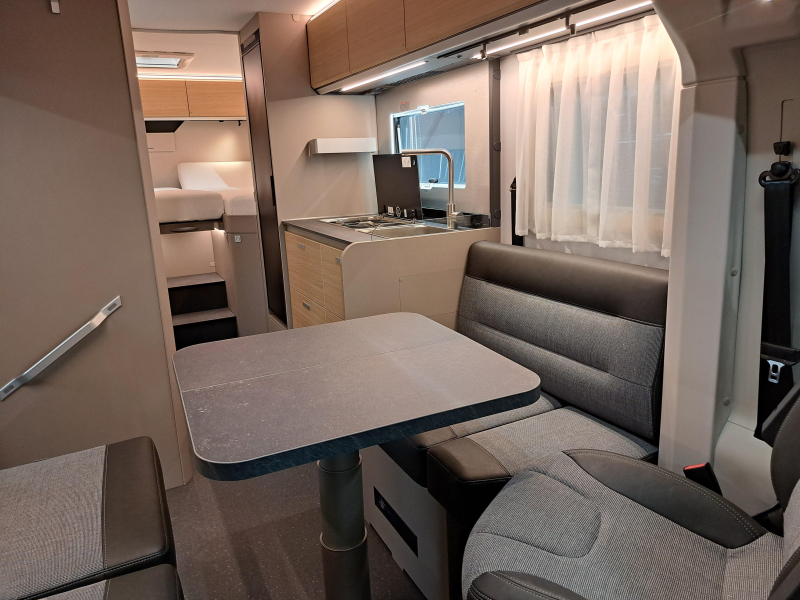 Adria Compact Select DL Autom&aacute;tico 2027 foto: 4