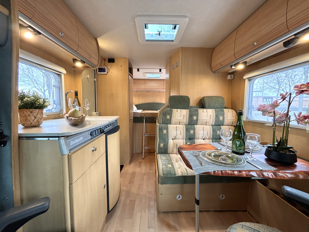 Dethleffs Fortero 5975 CAMA TRANSVERSAL AIRE ACONDICIONADO DE MOTOR ENGANCHE DE REMOLQUE foto: 18