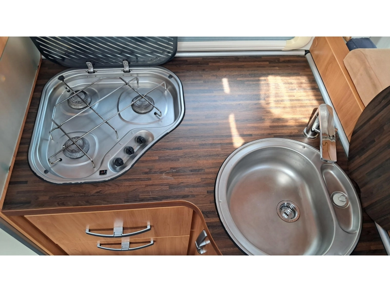 Hymer B654 CL Luftfederung / 3500/4000KG Foto: 12