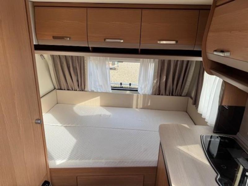 Knaus Sport 400 QD kleine caravan  foto: 8