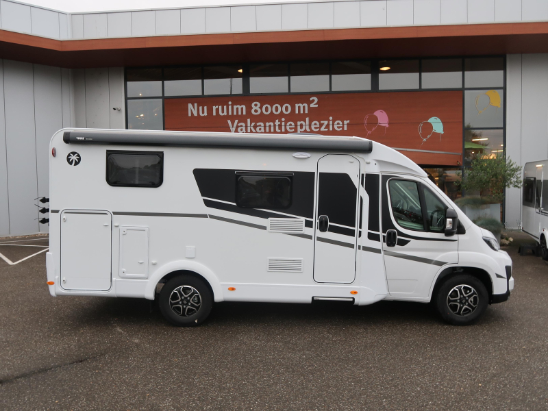 Sunlight Adventure Edition V66 COMPACT/EINZELBETTEN Foto: 1