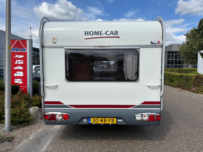HOME-CAR 526h Racer 470 UE | 2 Enkele bedden | Volautomatische mover | Fietsendrager | Zakluifel | 3-Pits gasfornuis foto: 6