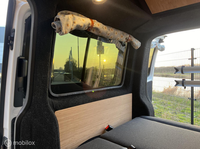 Volkswagen T6 Florida buscamper L1H1 2016 4 peroons foto: 11