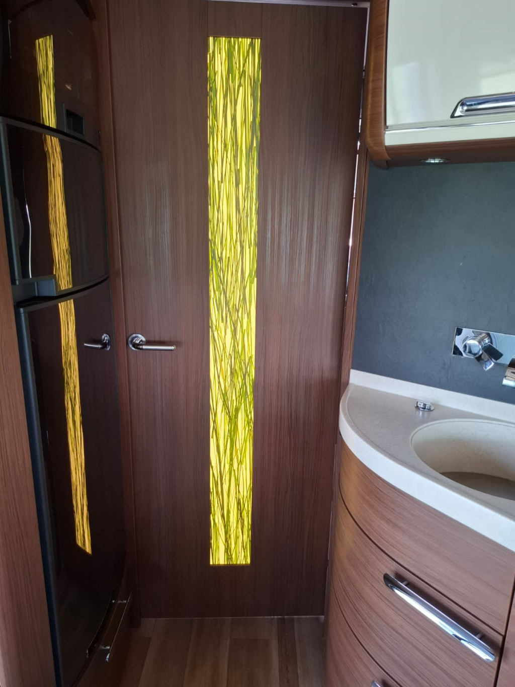 Niesmann bischoff Flair 880 LE foto: 9
