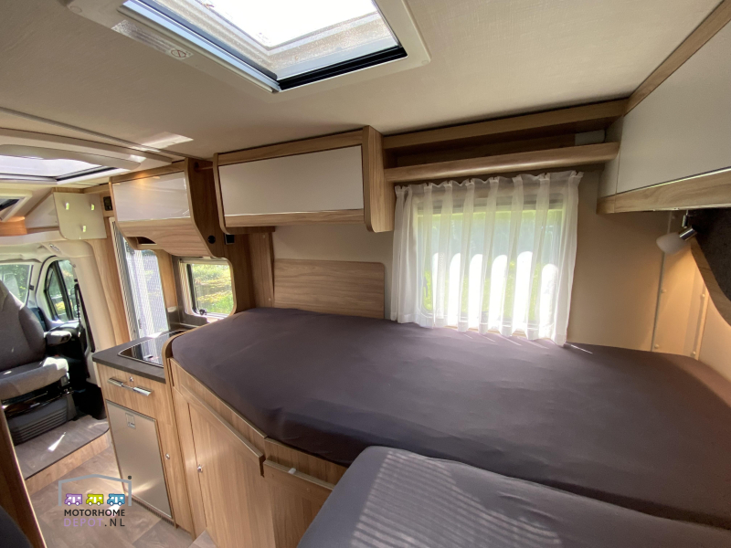 Hymer Exsis-T 374 Crossover 2022 Nieuwstaat  foto: 18