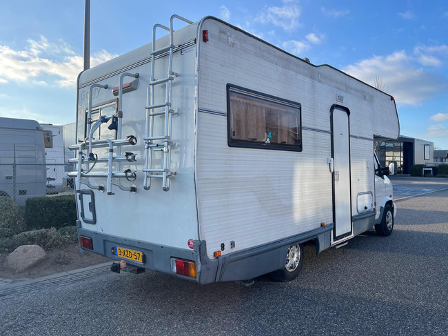 Fiat Ducato 14 2.5 Gran Volume | Goofy | Fahrradtr&auml;ger | Anh&auml;ngerkupplung | 7 Personen | Heizung | K&uuml;hlschrank | Alkovenbett | 2x Zugsitz Foto: 4