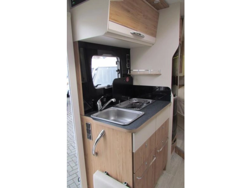 Pilote G 650 C Queensbed, Hefbed  foto: 4