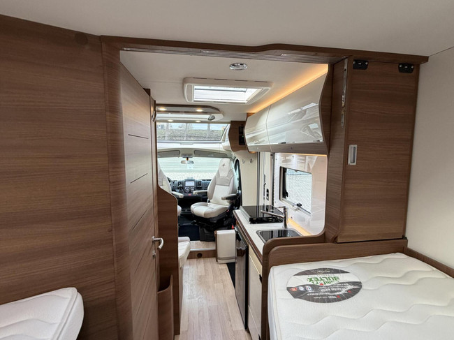 RAPIDO C55 9T-Automaat Enkele Bedden Lithium Omvormer Trekhaak foto: 18