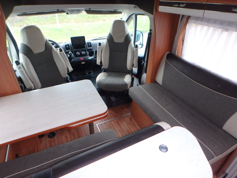 Weinsberg CaraLoft 650 MF  foto: 12