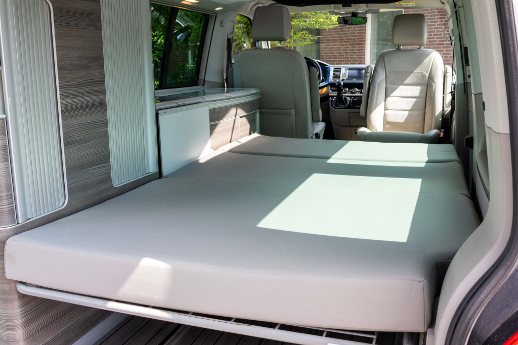 Volkswagen California Ocean foto: 13