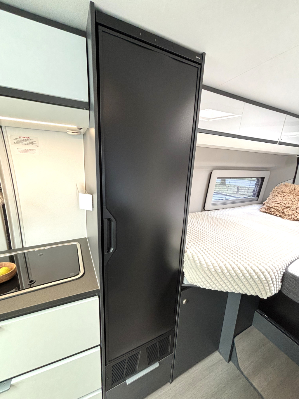 Adria Twin 640 SLB Supreme ENKELE BEDDEN EURO6 MAXI CHASSIS foto: 7