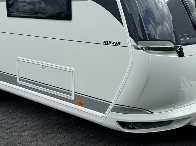 Hobby Maxia 585 UL met enkele bedden **Absolute topsegment van Hobby/Zeer ruime caravan/Nieuwe caravan** foto: 20