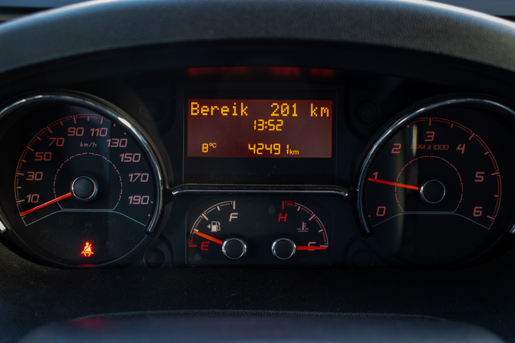 Karmann Davis 590 Skyroof foto: 42