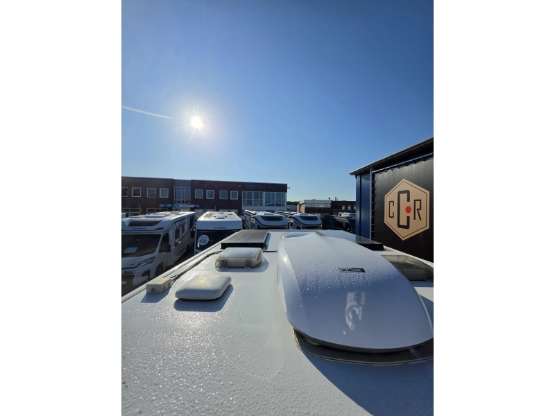Laika Kosmo Emblema 509 LE Vollausstattung + Nivelliersystem Foto: 17