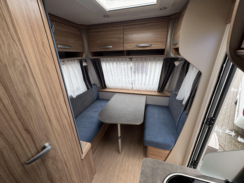 Eriba Nova Light 442 