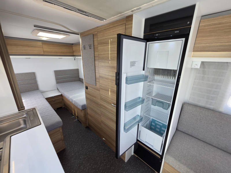 Adria Altea 492 UL Rondzit enkele bedden '18  foto: 9