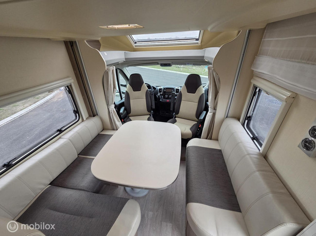 Challenger Graphite 290 camper ☆Hefbed cruise Euro-5 2015☆ foto: 12