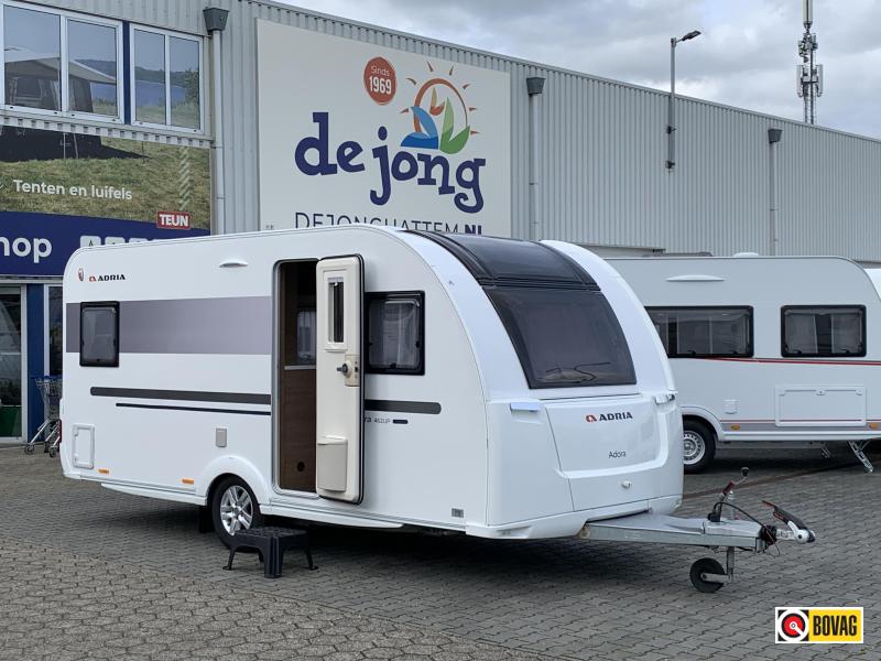 Adria Adora 462 UP - Isabella Voortent -