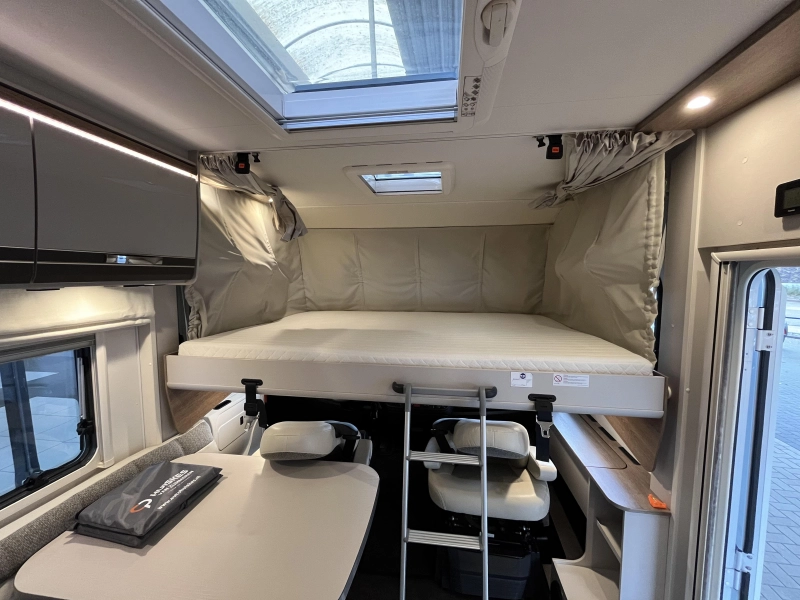 Dethleffs Trend I 6617 Lengte bed, dakairco, etc  foto: 11