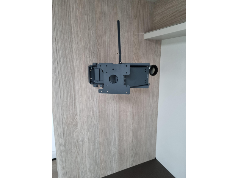 B&uuml;rstner Premio IC-line 460 TS photo : 7