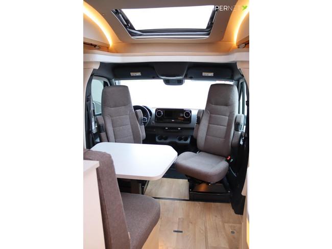 Hymer BMC-T 580 177 PS Automatik | 1. Besitzer | Wechselrichter | L&auml;ngsbetten | 2. Wohnraumbatterie | Solarpaneele | Hymer SLC Chassis | Foto: 7