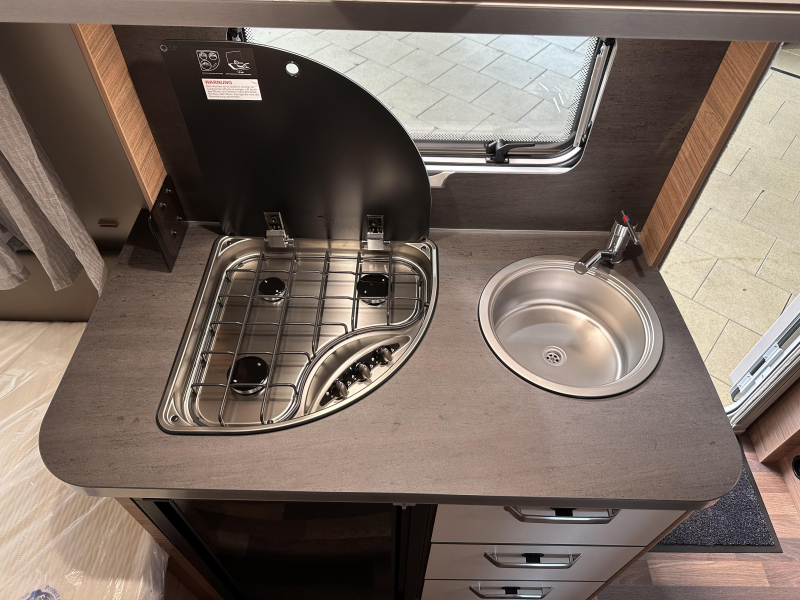 Weinsberg CaraOne Edition HOT 480 EU vloerverwarming | A69  foto: 11