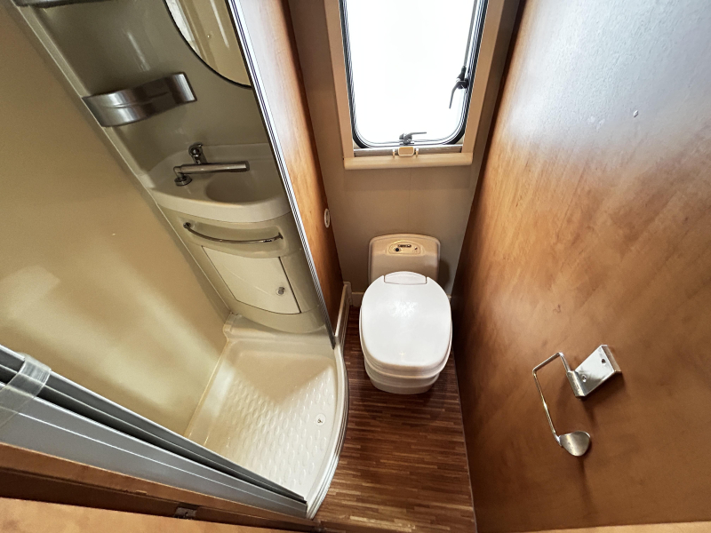 P.L.A. Camper Plasy 63 HP Dwarsbed/Hefbed/2016/6.2M  foto: 13