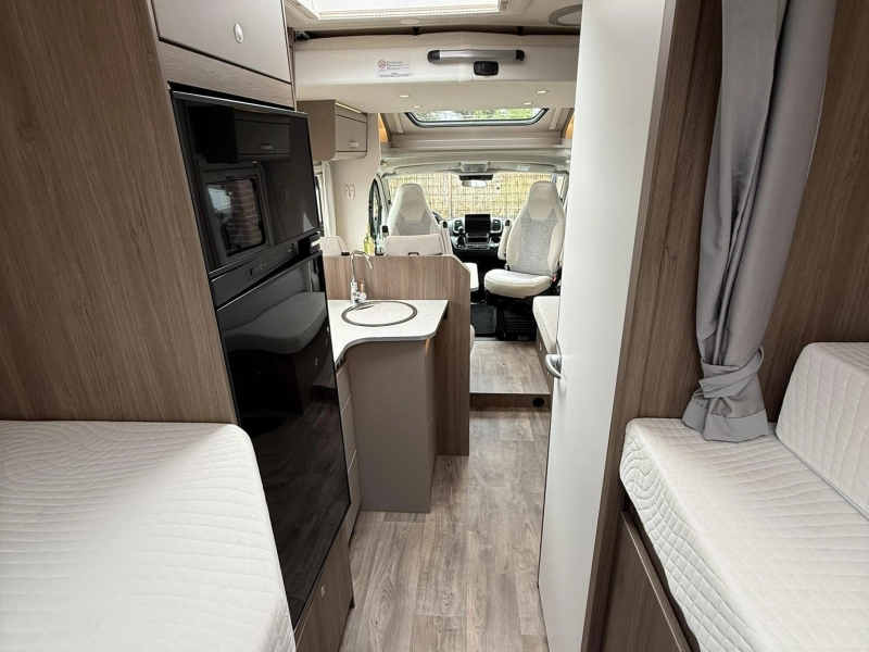 Carado T 448 Automaat! Nieuwstaat!  foto: 17