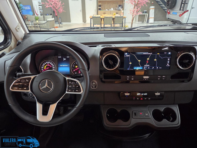 Hymer BMC-I 680 *170pk Automaat* Levelsysteem* Bomvol opties foto: 10