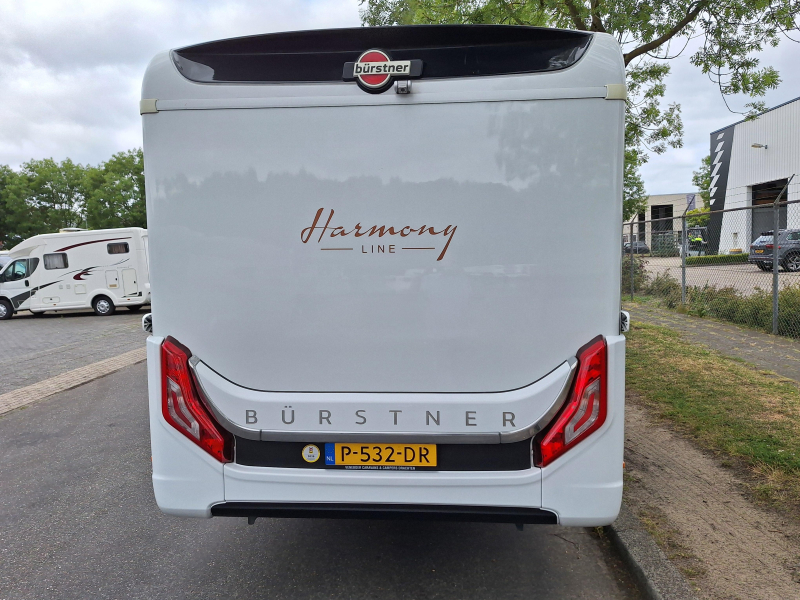 B&uuml;rstner Travel Van 620 T 9G MOD&Egrave;LE COMPACT AUTOMATIQUE photo : 11