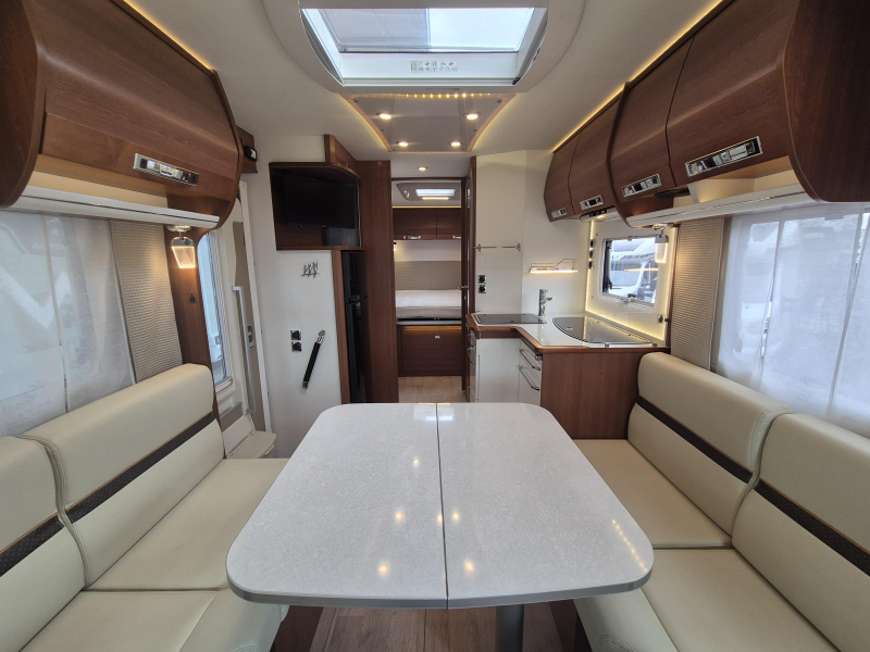 Rapido 8096 DF Premium Edition Foto: 15