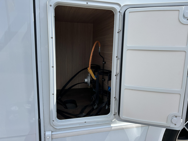 Sunlight T 68 Panel solar + cama abatible foto: 21