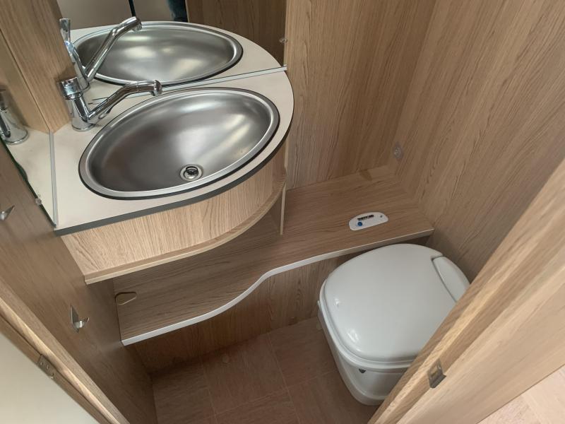 LMC Sassino 460 E Zeer compleet!!  foto: 4