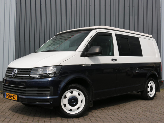 Volkswagen Transporter Camper TDI 150PS T6 Automatik | Klimaanlage | Sitzheizung | Elektr. Fenster | 4 Schlafpl&auml;tze | neues Interieur | K&uuml;hlschrank + Gefrierfach | Foto: 2