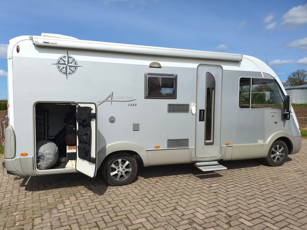 Fiat Ducato Bürstner Aviano i 650, 2 zonnepanelen Cruisecontrol Dakairco foto: 6