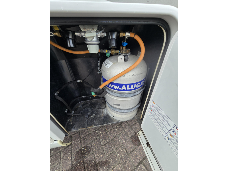 Hymer B 588 in top staat 2014  foto: 22